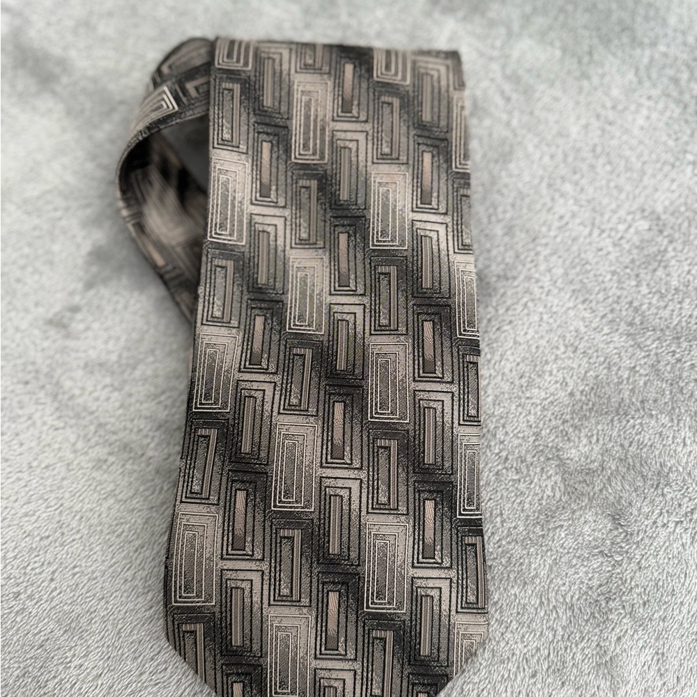 GEORGE  Black & Gray Patterned Neck Tie